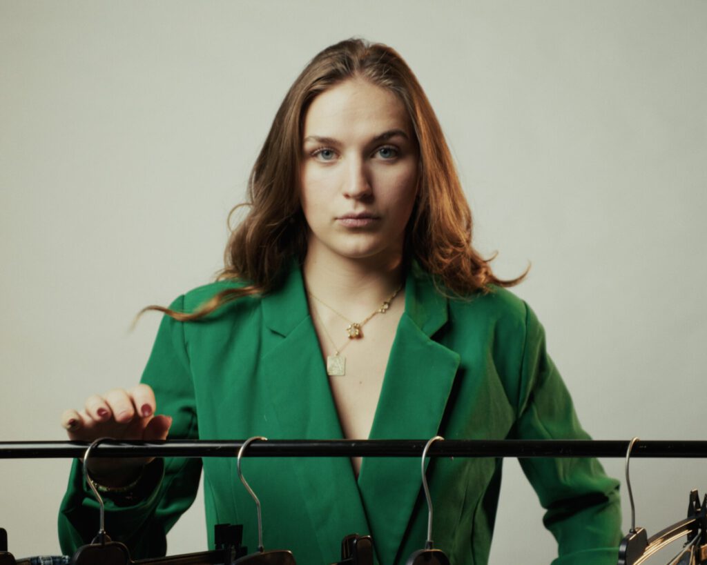 Fashion_Shoot_Anouk_STILL__7.1.7